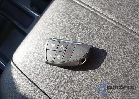 2023 Chevrolet Silverado 1500 4Wd Short Bed Rst from USA, damaged, VIN 1GCUDEED4PZ180507